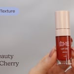 ÈME Beauty Lip Oil Cherry | Texture