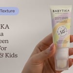 MIMITIKA Babytika Sunscreen Brush For Babies & Kids SPF50+ | Texture