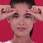 HOW-TO : Apply the Wrinkle smoothing light cream