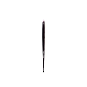 Brushworks Precision Lip Brush No. 27