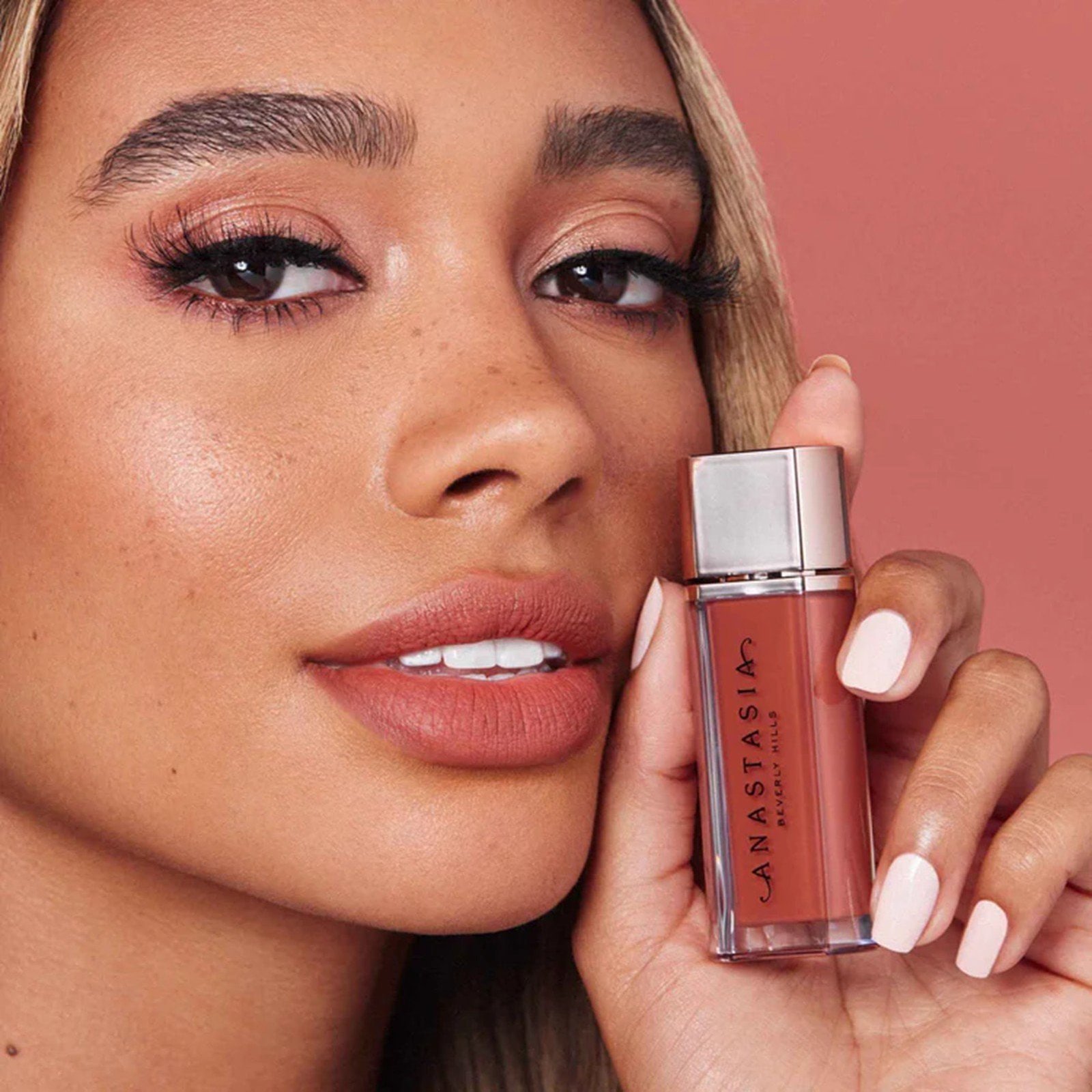 Anastasia Beverly Hills Lip Velvet Peach Amber 3.5g