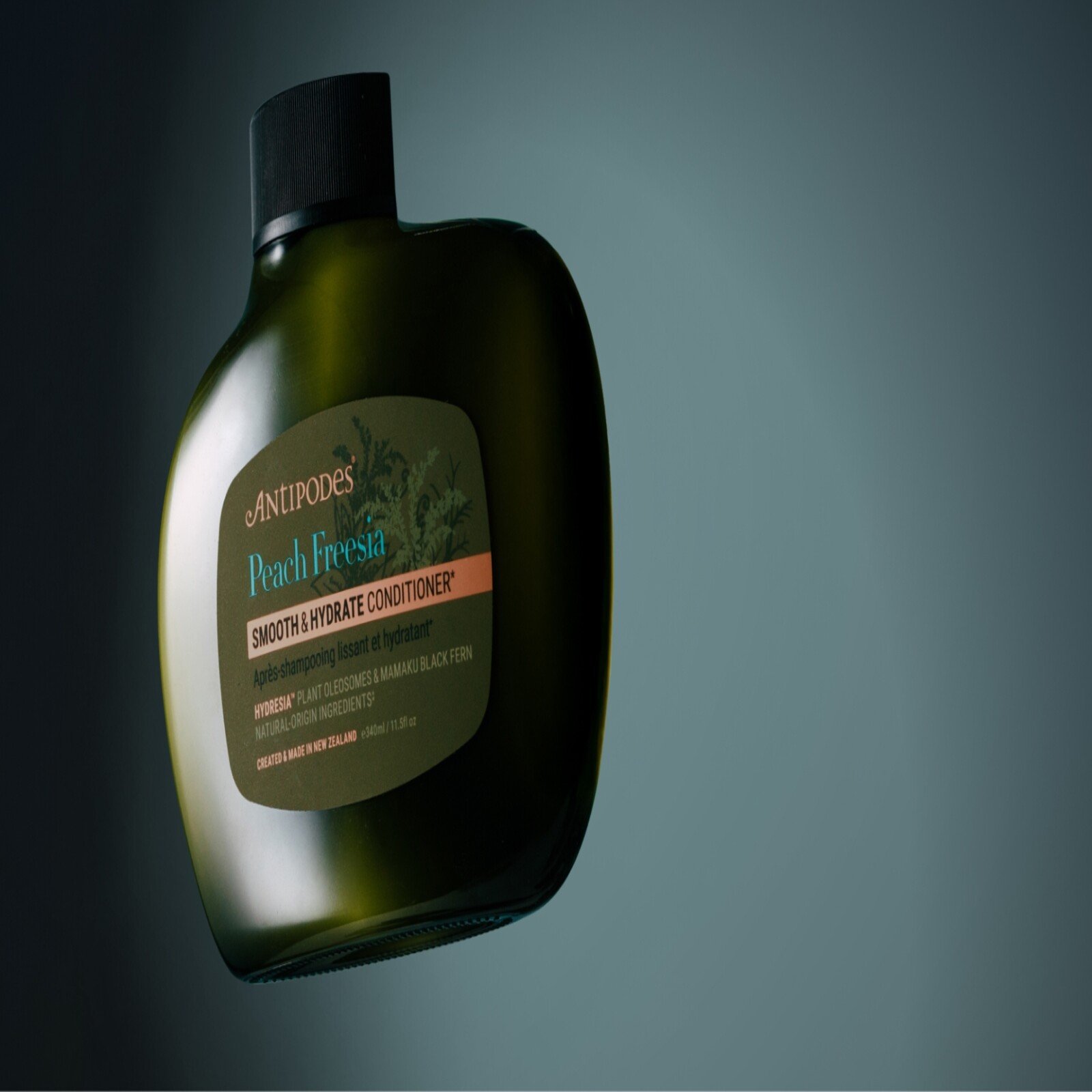Antipodes Smooth & Hydrate Conditioner Peach Freesia 340ml