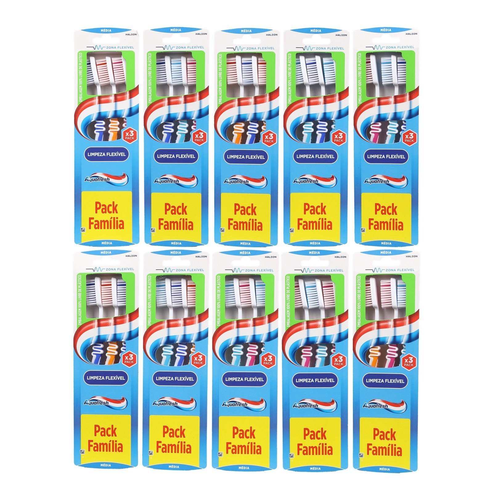 Aquafresh Flexible Cleaning Medium Toothbrush Multiple Colors x3