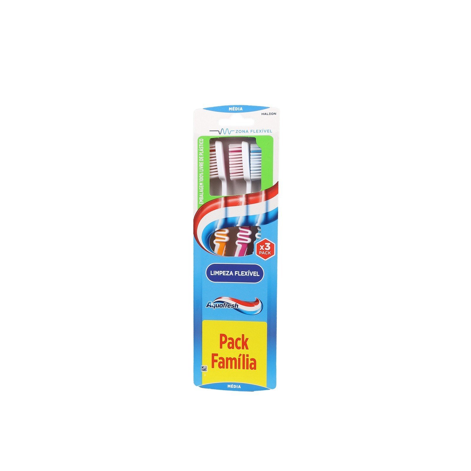 Aquafresh Flexible Cleaning Medium Toothbrush Multiple Colors x3