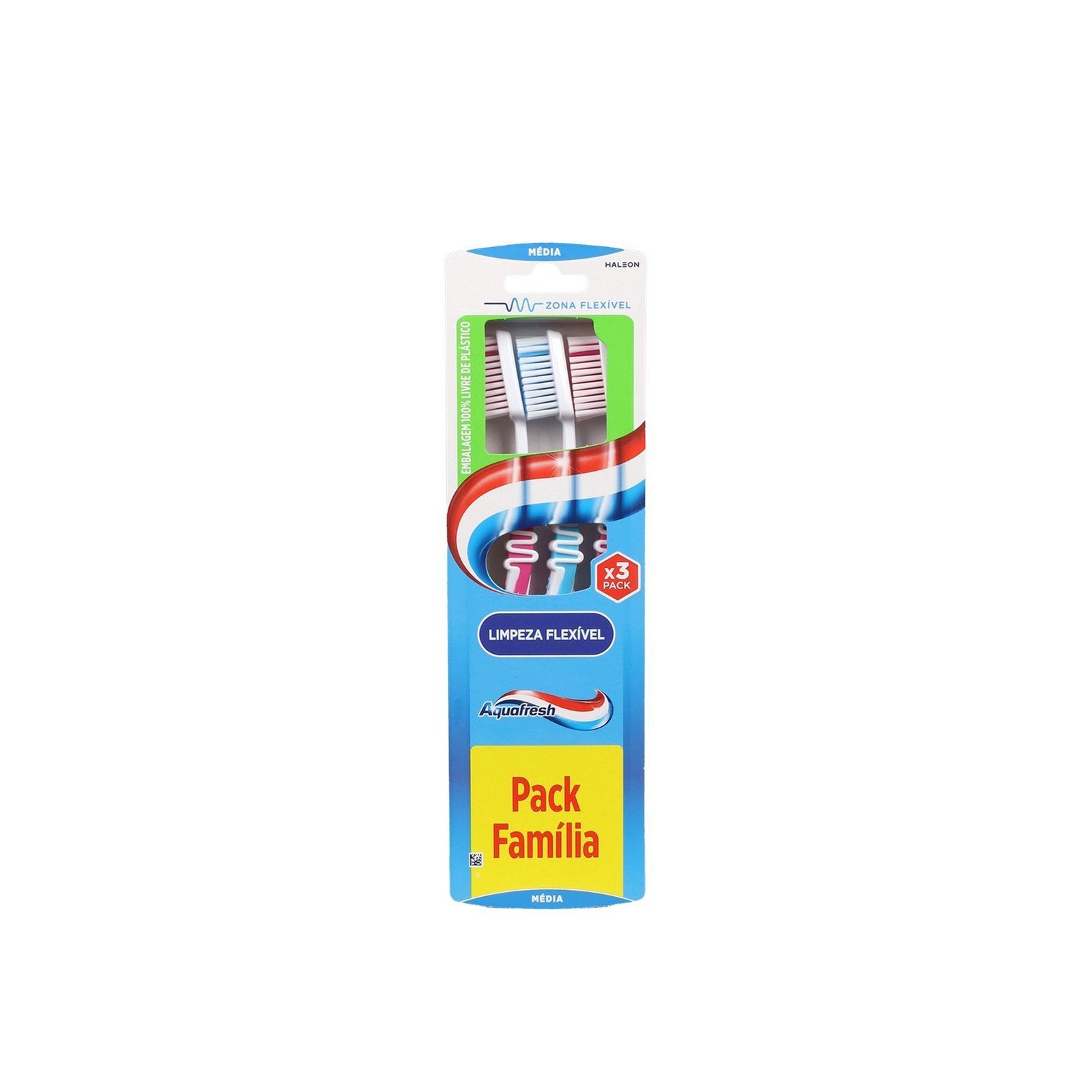 Aquafresh Flexible Cleaning Medium Toothbrush Multiple Colors x3