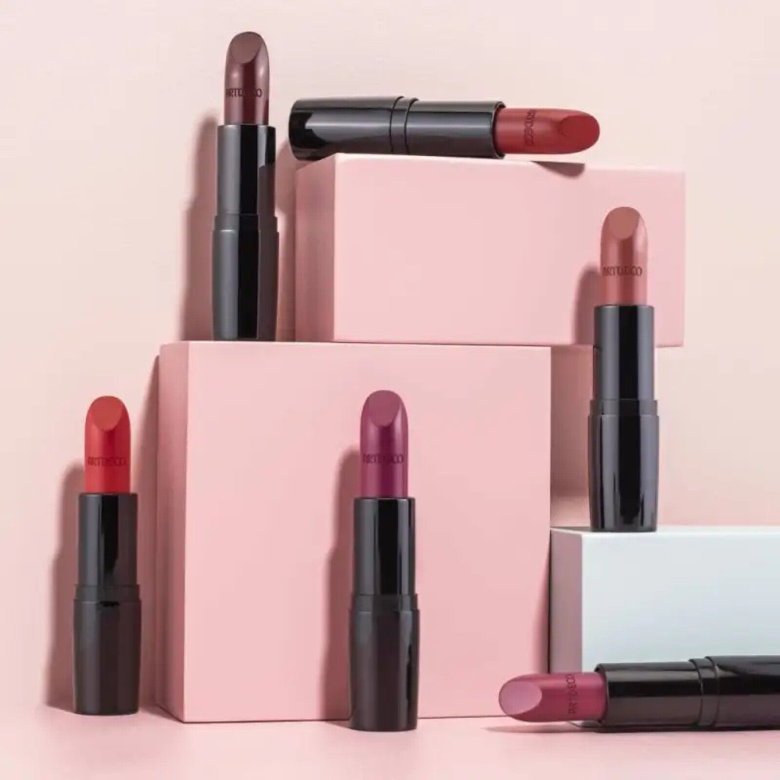 Artdeco Perfect Color Lipstick 931 Blackberry Sorbet 4g