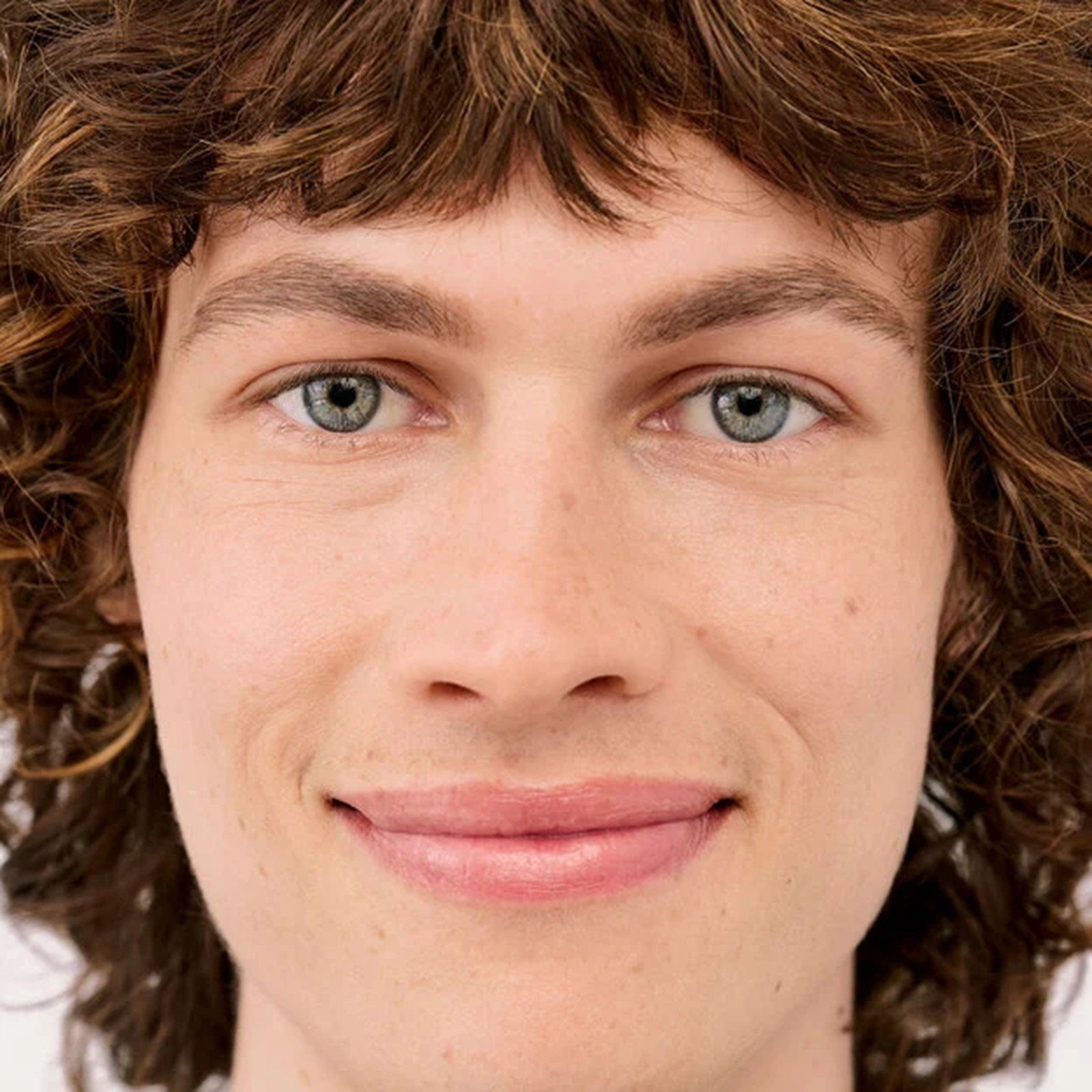 benefit Precisely, My Brow Wax Full-Pigment Sculpting Brow Wax 3 Warm Light Brown 5g