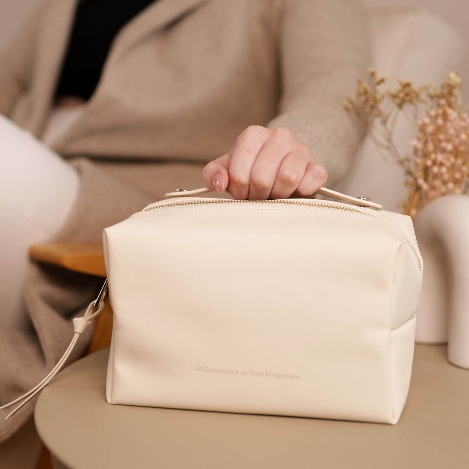 Care to Beauty Necessaire