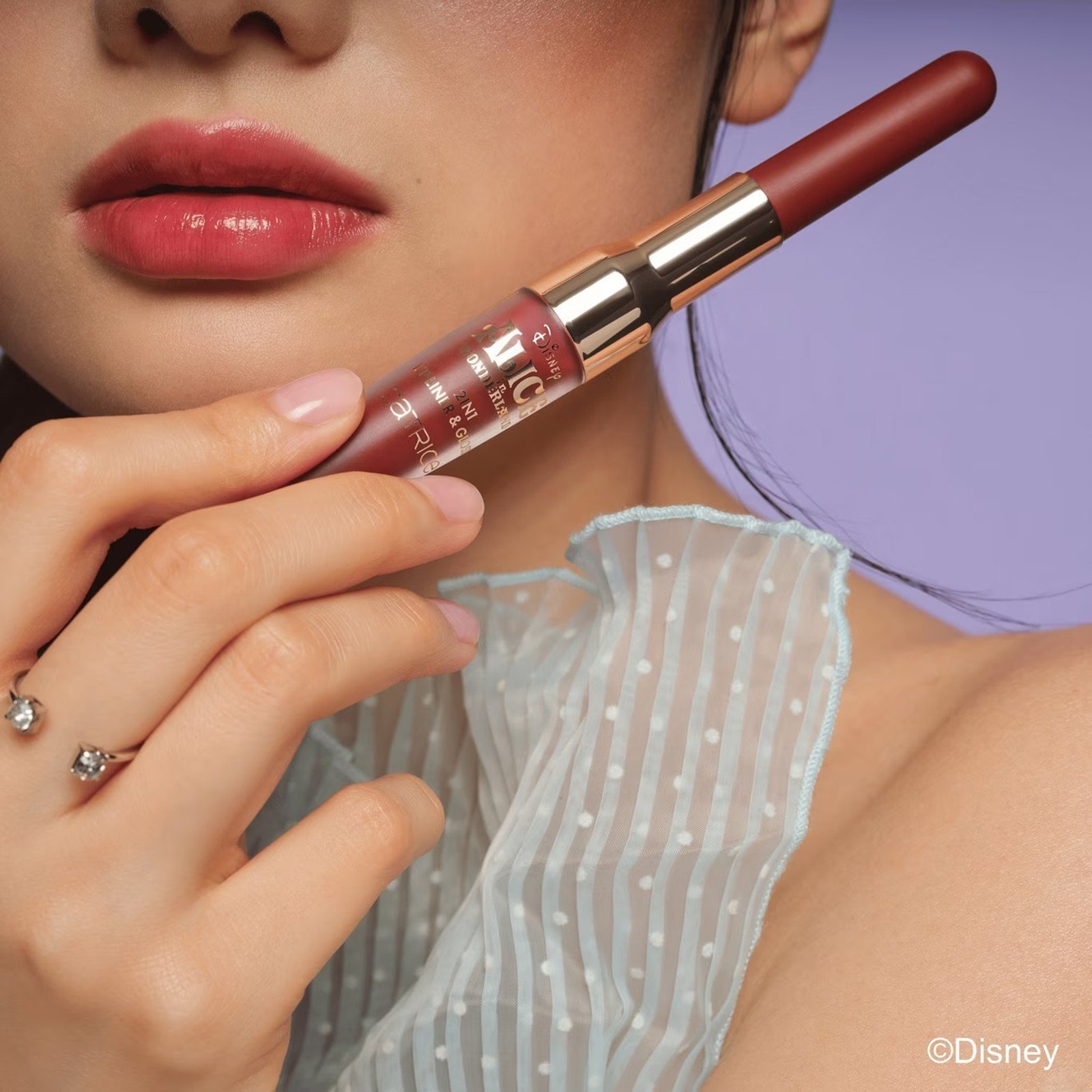 Catrice Disney Alice in Wonderland 2-In-1 Lip Liner & Gloss C02 Always Curious 1.77g