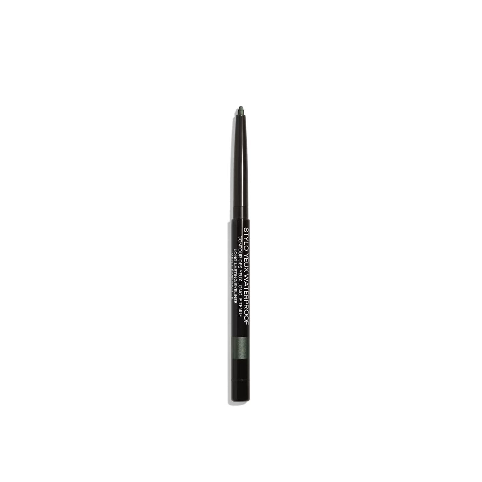 CHANEL Stylo Yeux Waterproof Long-Lasting Eyeliner 46 Vert Émeraude 0.30g