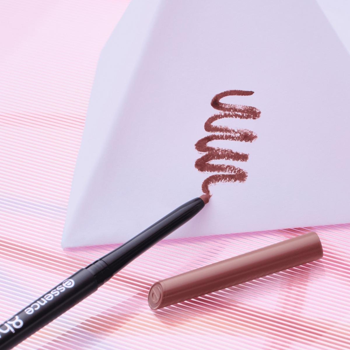 essence 8h Matte Comfort Lipliner 16 Run, Don't Walk! 0.3g