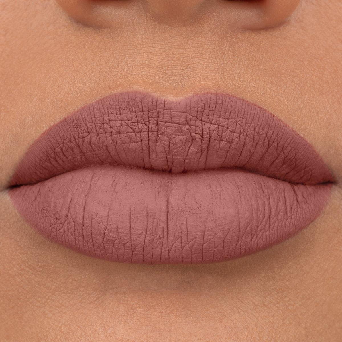 essence 8h Matte Liquid Lipstick 02 Silky Hazelnut 2.5ml