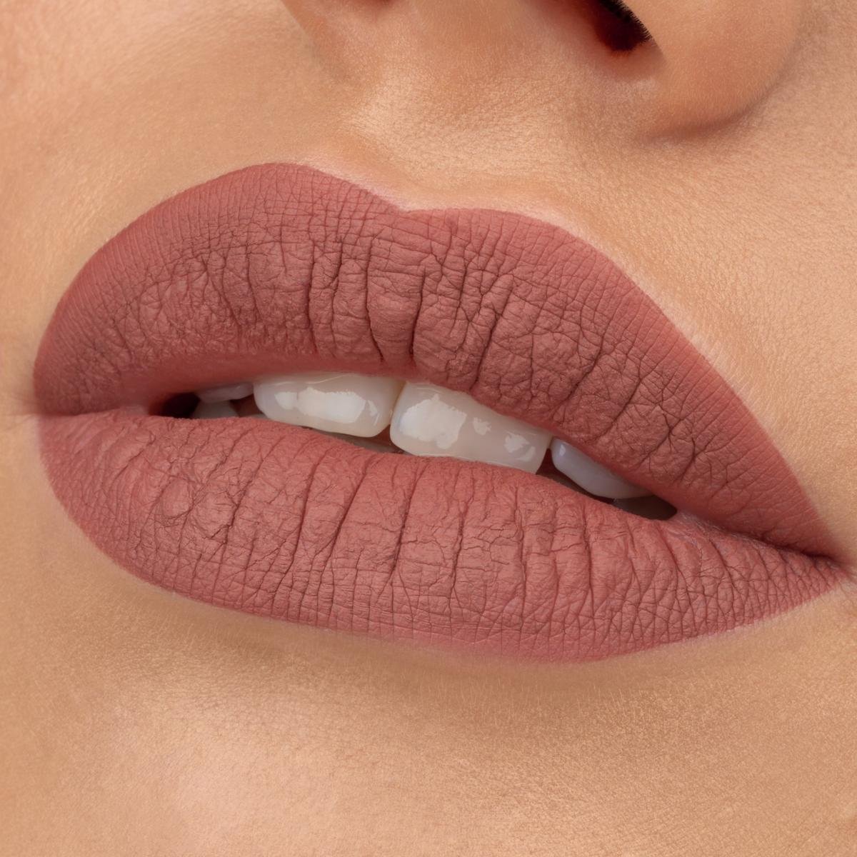 essence 8h Matte Liquid Lipstick 02 Silky Hazelnut 2.5ml