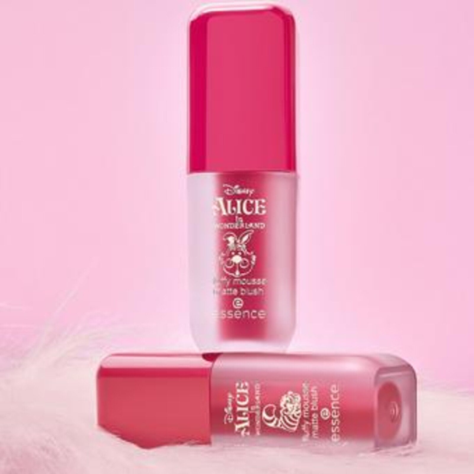 essence Disney Alice in Wonderland Fluffy Mousse Matte Blush 02 So Paw-Dorable 3.7g