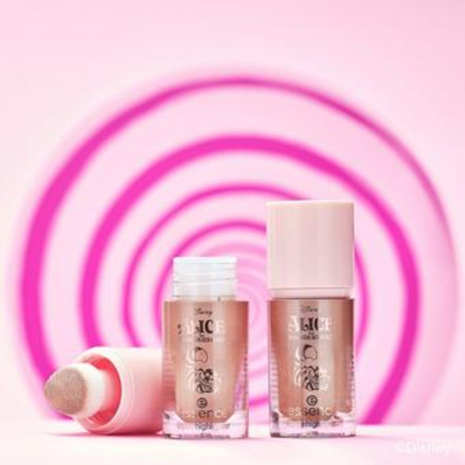 essence Disney Alice in Wonderland Liquid Highlighter 01 Grin & Glow 4ml