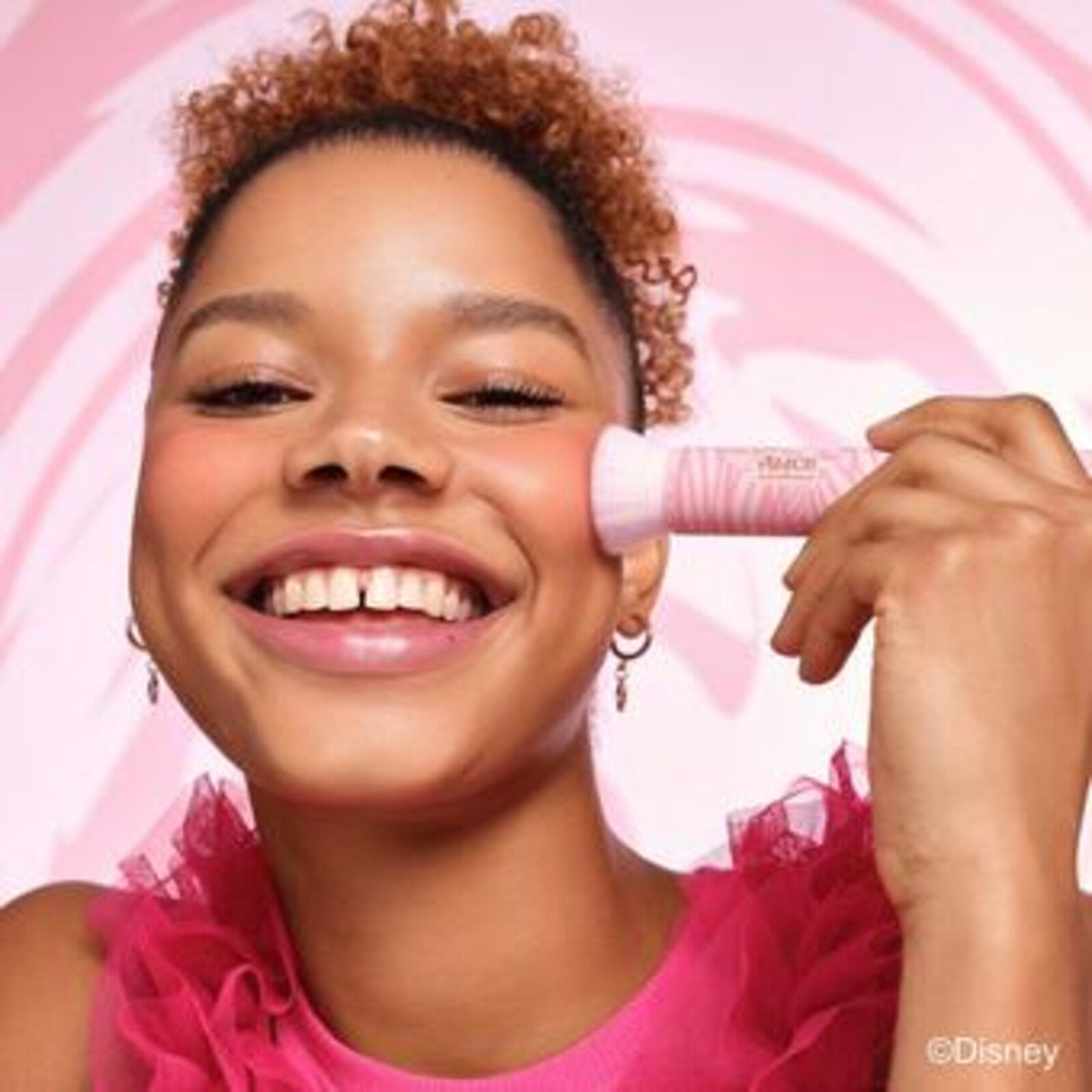 essence Disney Alice in Wonderland Makeup Buffer Brush 01 Simply Me