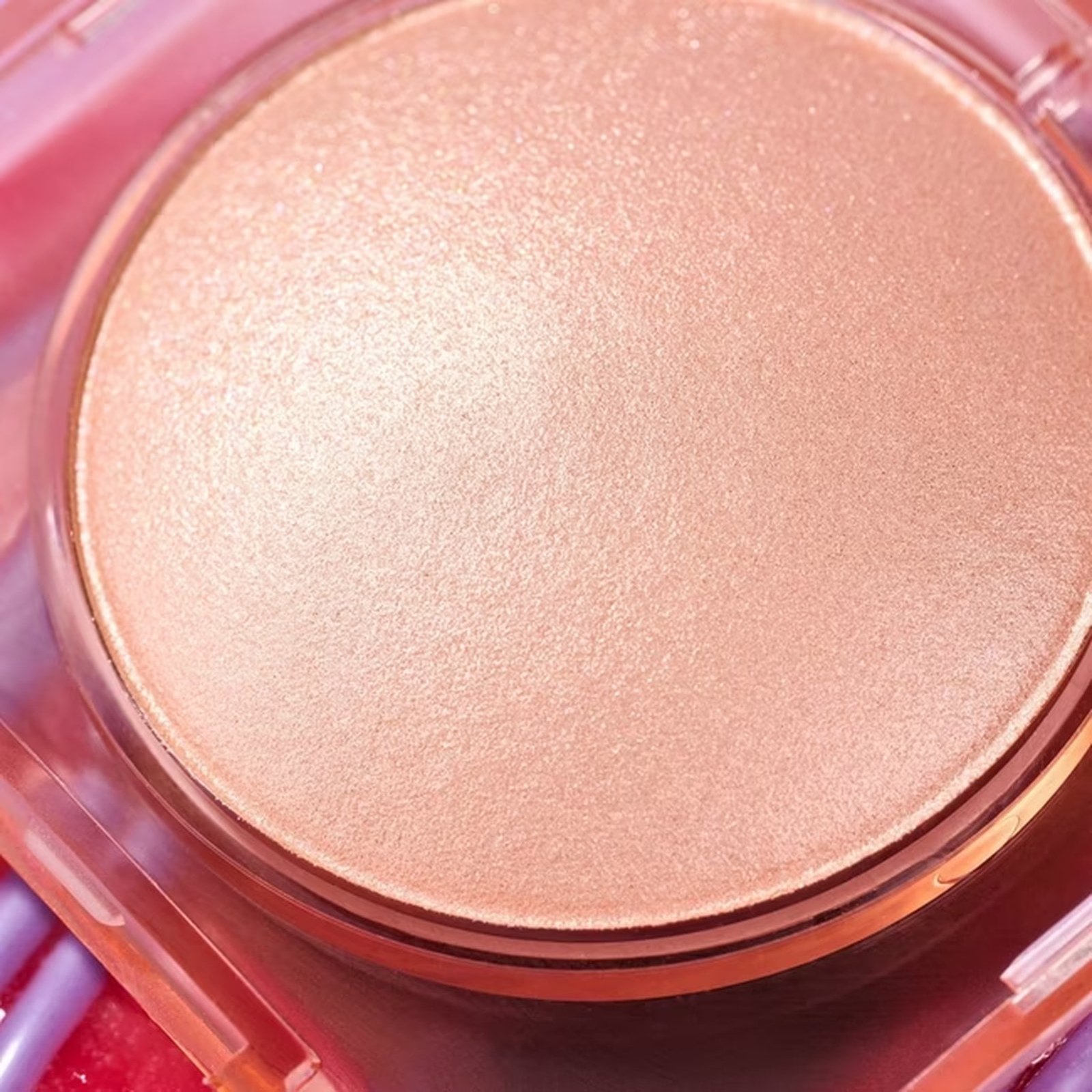 essence Get the Glaze! Baked Highlighter 01 Donut Worry, Be Glazy! 7.2g