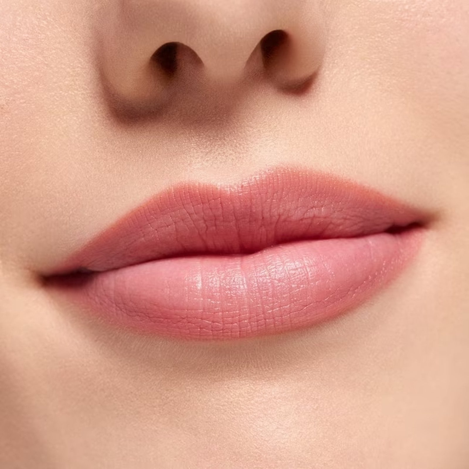 essence POUTline Soft Glide Lip Pencil 02 Pinky Promise 0.62g