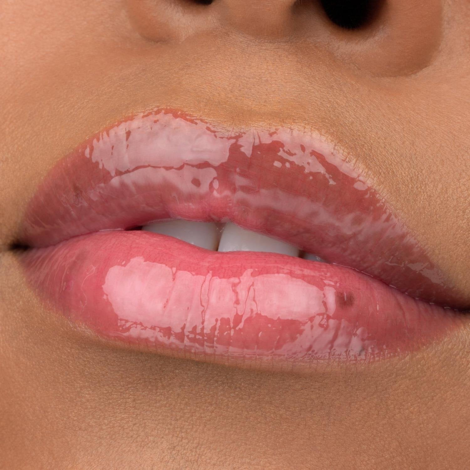 essence What The Fake! Extreme Plumping Lipfiller 01 4.2ml