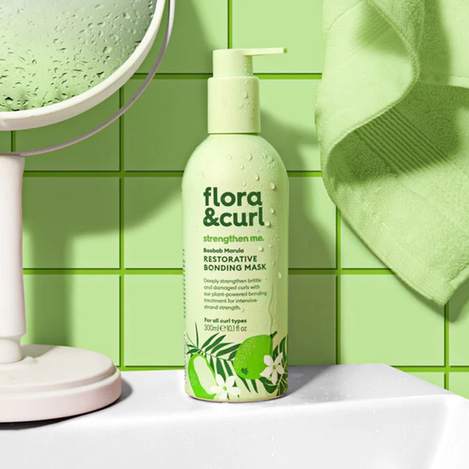 Flora & Curl strengthen me. Baobab Marula Restorative Bonding Mask 300ml (10.1floz)