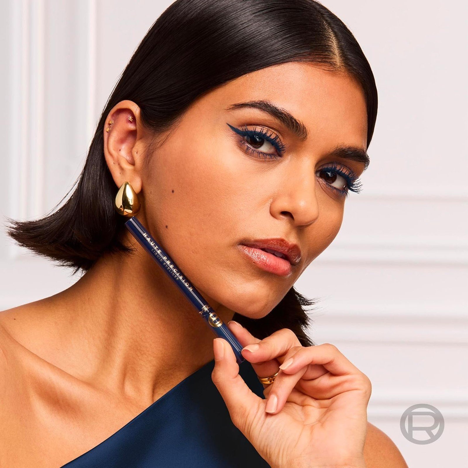 L'Oréal Paris Haute Precision Liquid Eyeliner 030 Bleu Suede