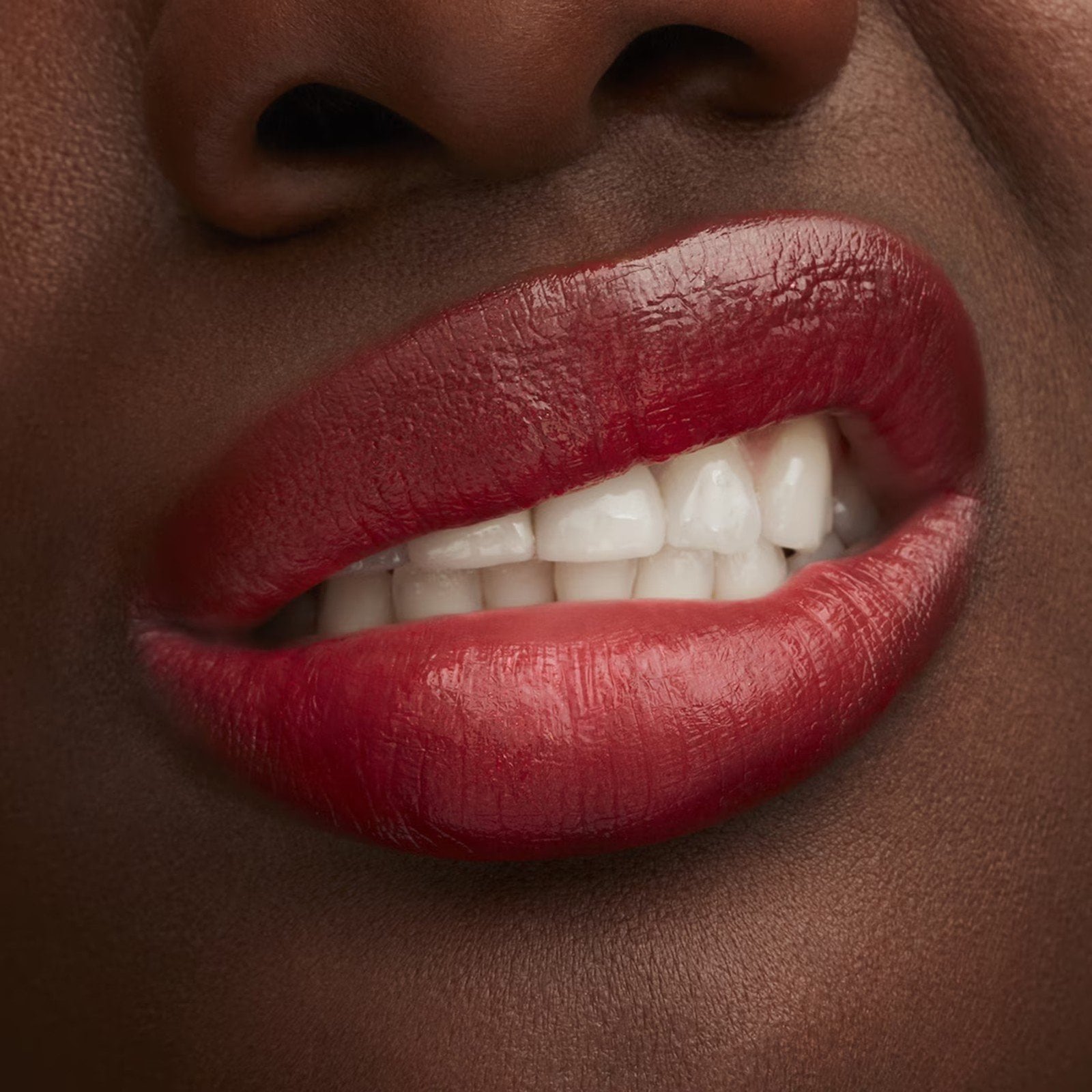 M.A.C Cosmetics Lustreglass Lipstick 510 Lady Bug 3g