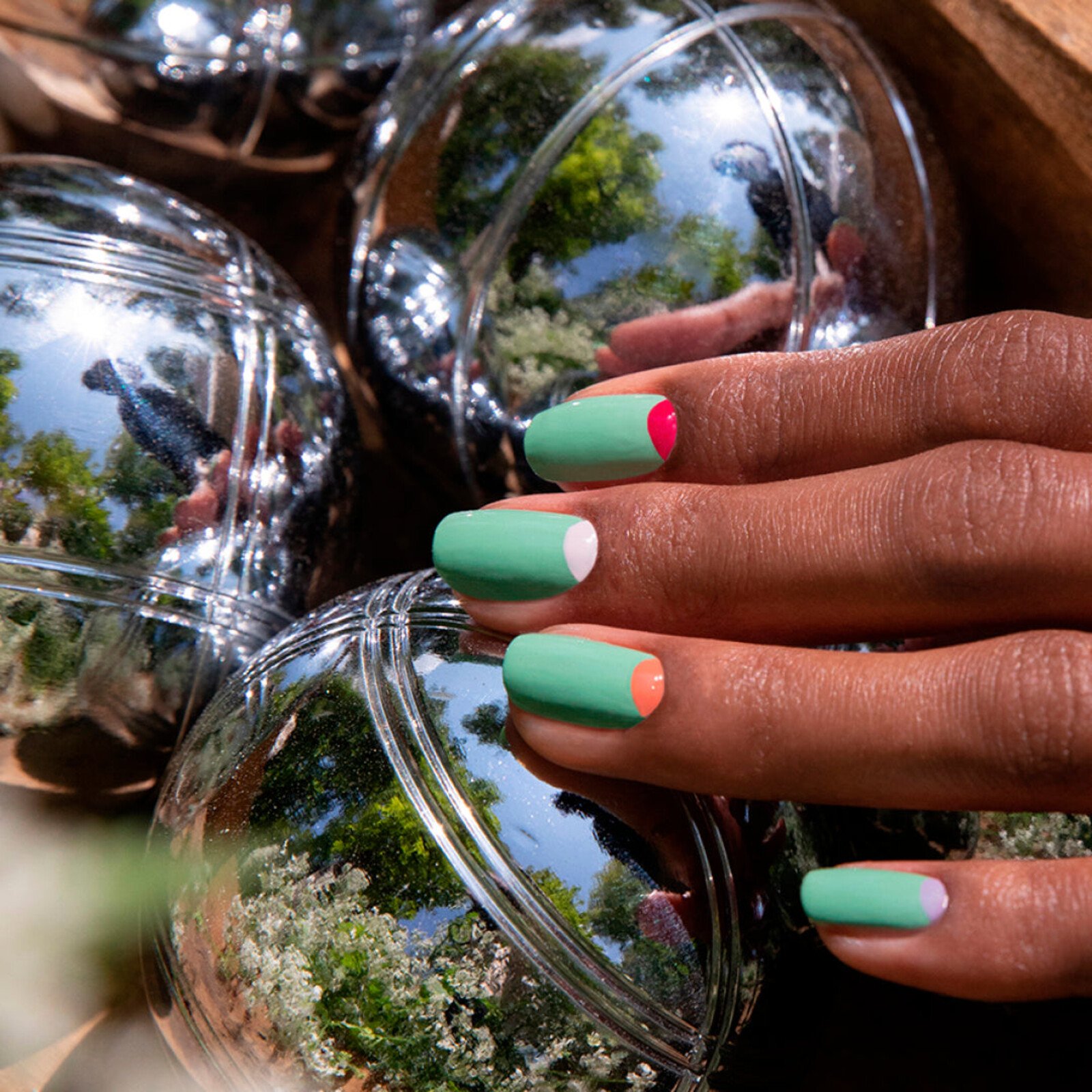 Manucurist Green Nail Polish Amande 15ml