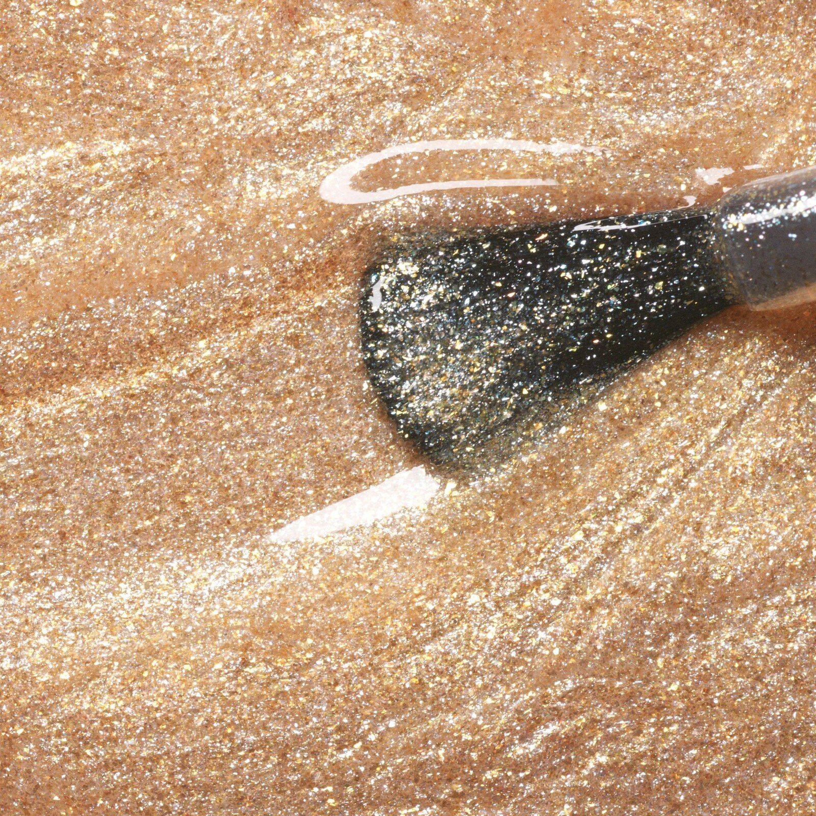 Manucurist Green Nail Polish Gold 15ml