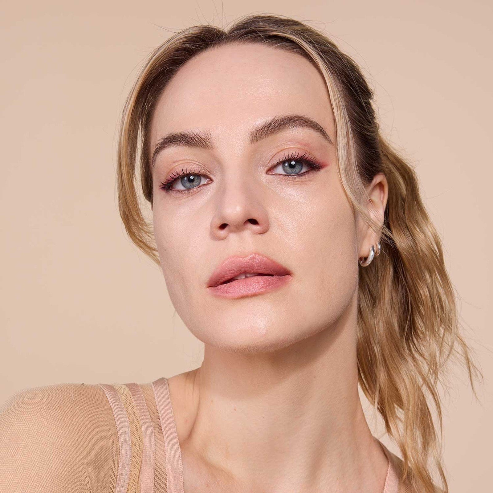 Maybelline Lifter Full Coverage Serum Concealer 05 11ml