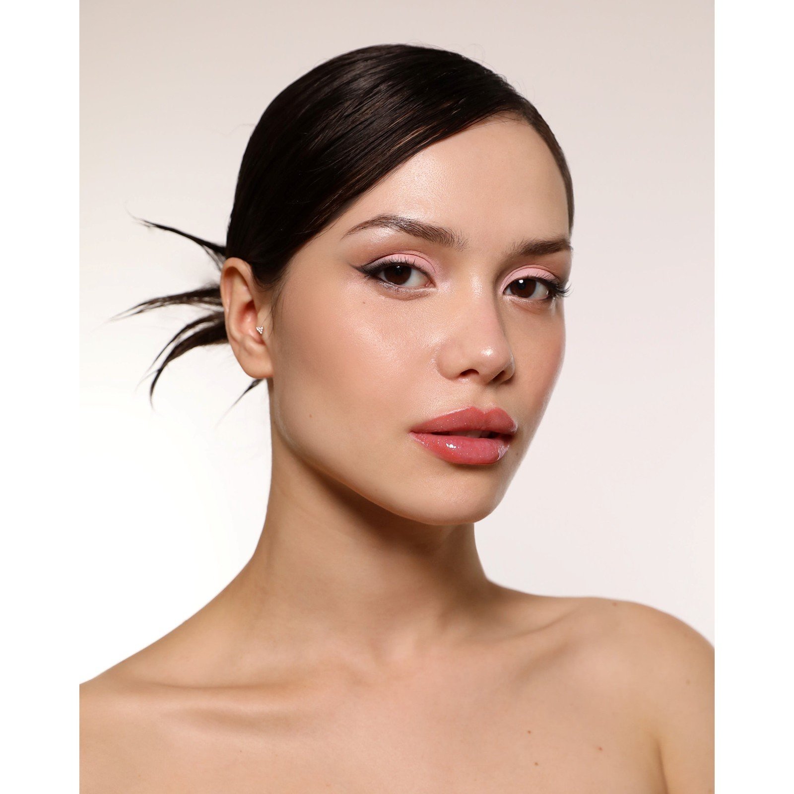 Moira Starshine Lip Gloss 001 Karma 5ml