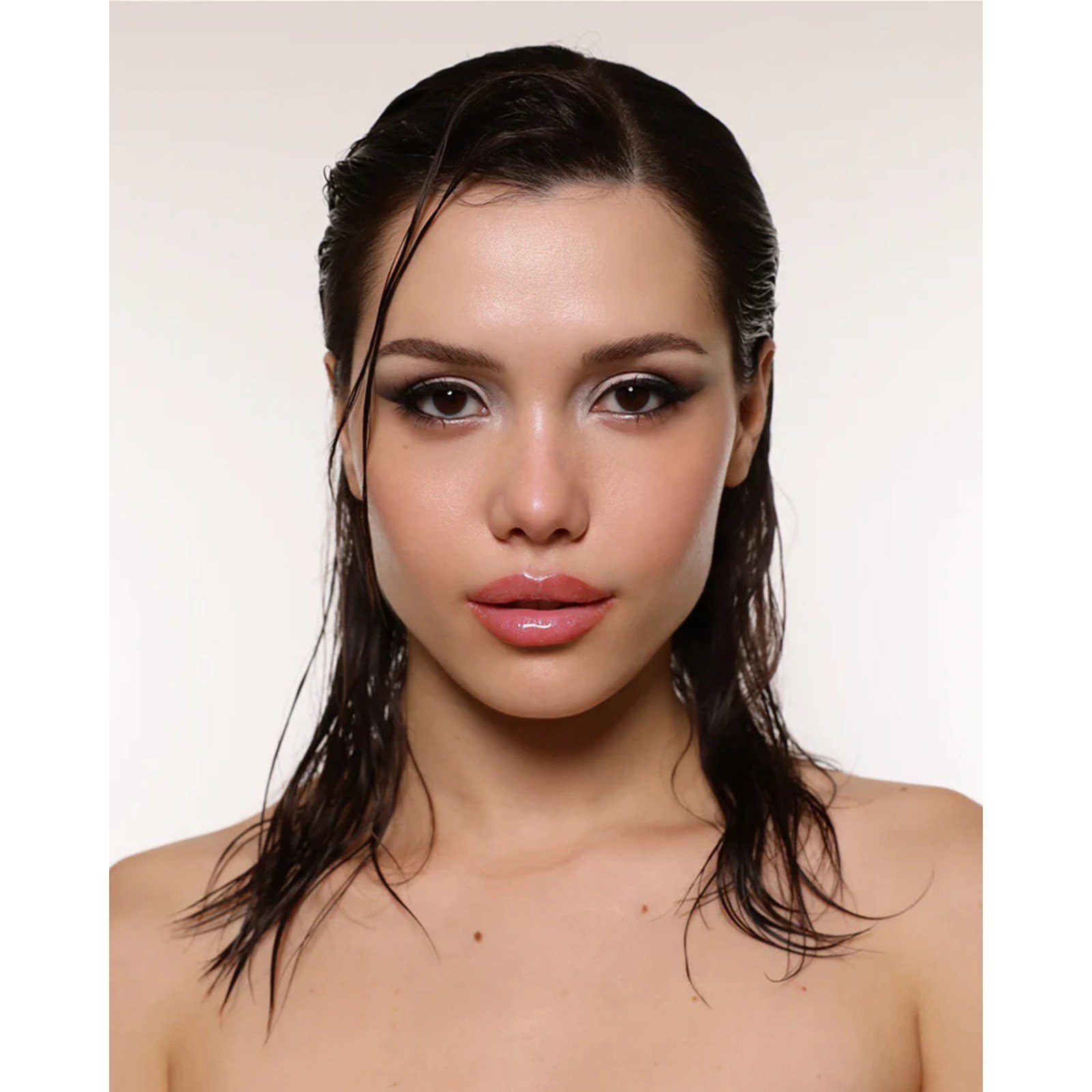 Moira Starshine Lip Gloss 002 Wild For You 5ml