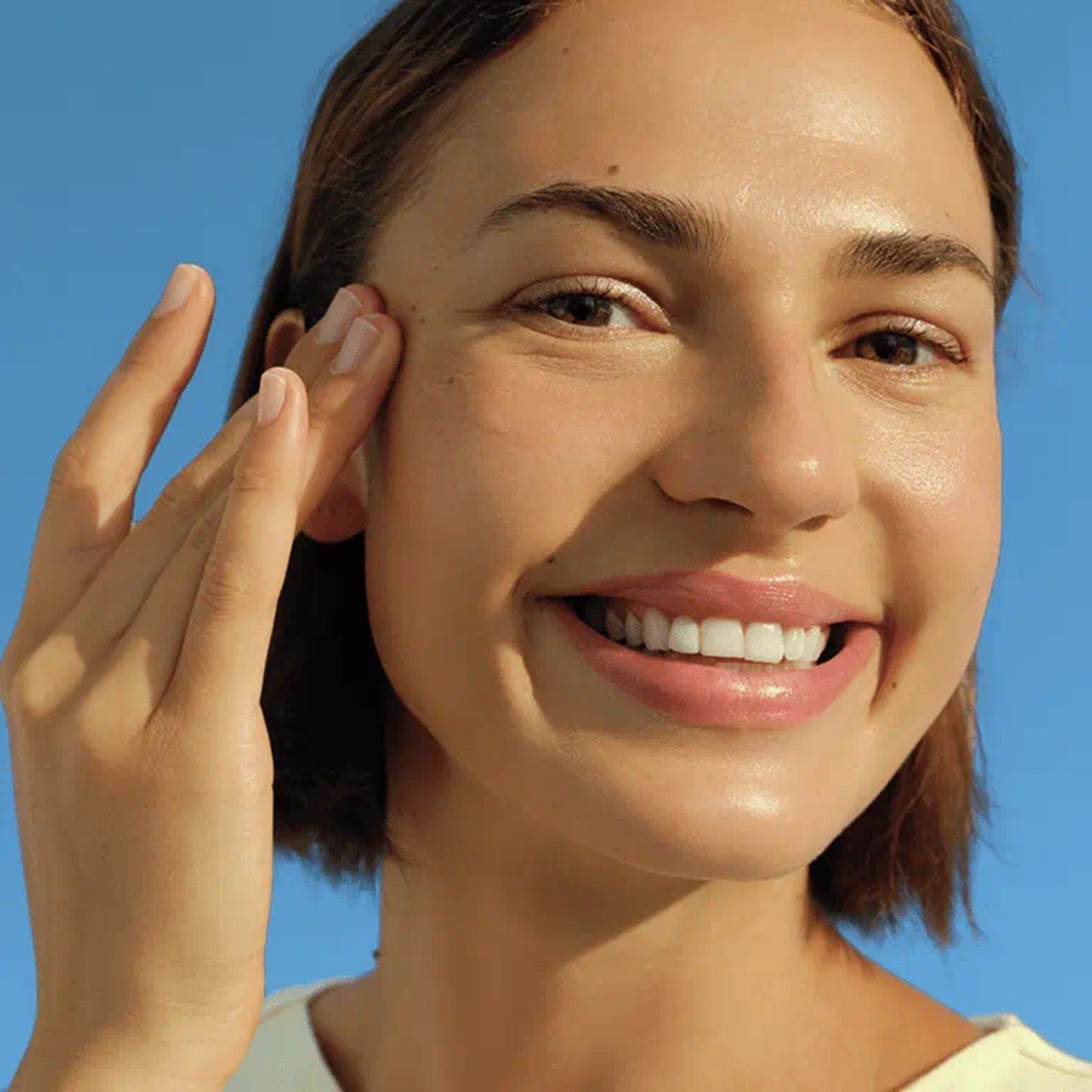 Nivea Sun Breathable UV Face Shine Control Tinted Cream Medium SPF50 50ml