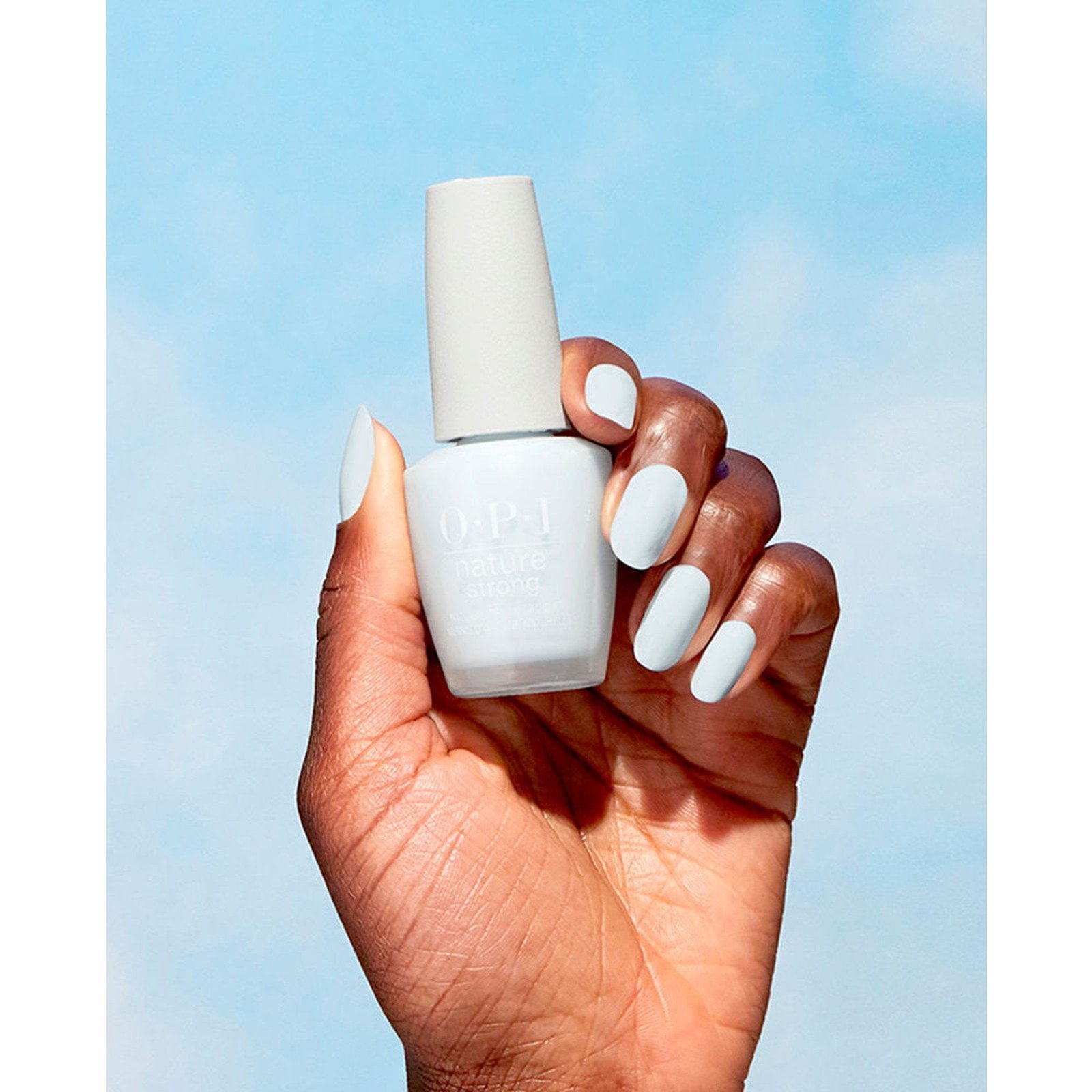 OPI Nature Strong Nail Lacquer Raindrop Expectations 15ml