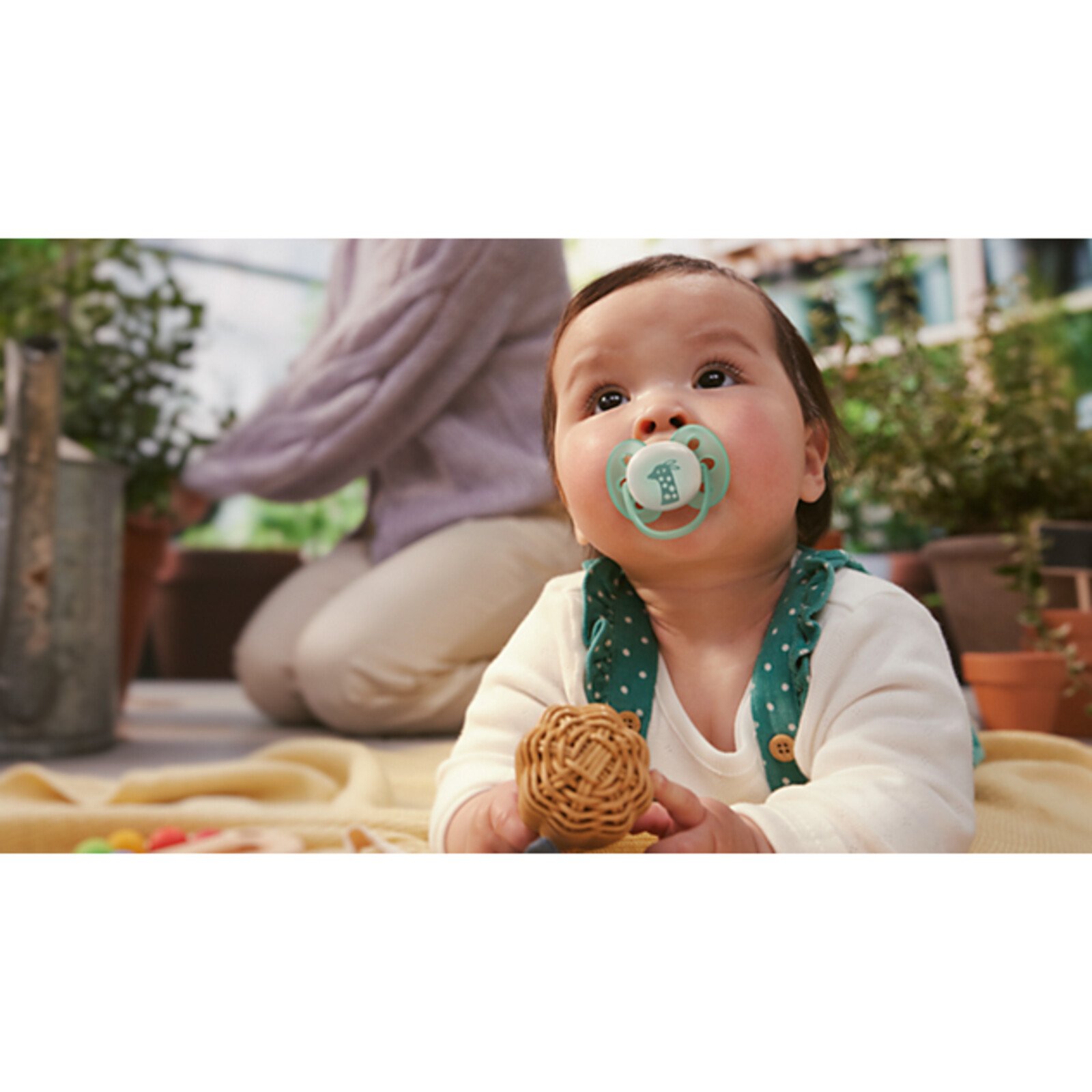 Philips Avent Ultra Soft Nighttime Pacifier 6-18m Girl x2