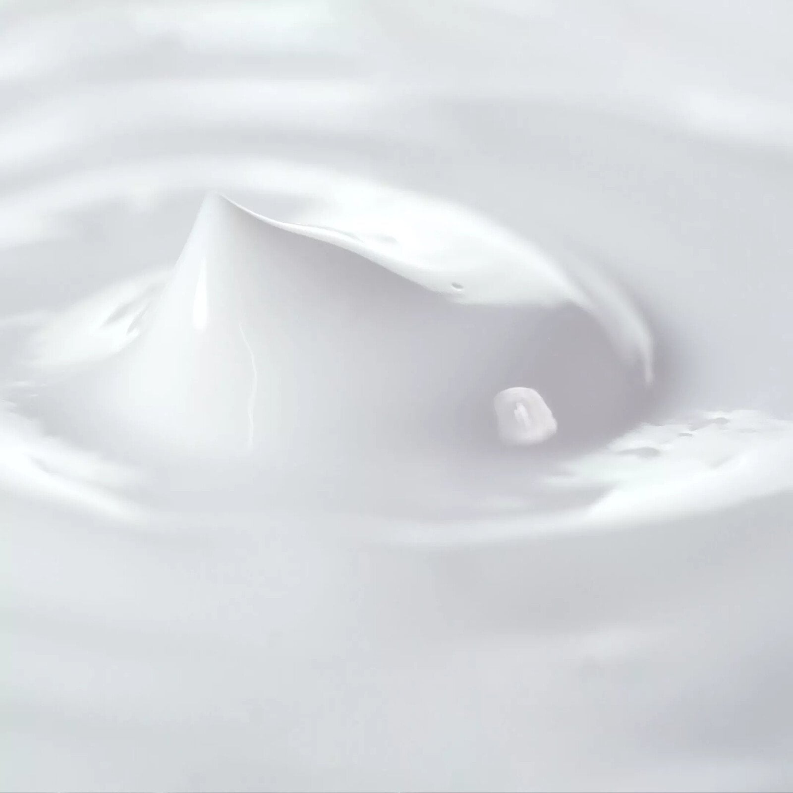 Revlon Professional Revlonissimo Colorsmetique Hair Dye HC 6.8 Dark Brownish Blonde 60ml