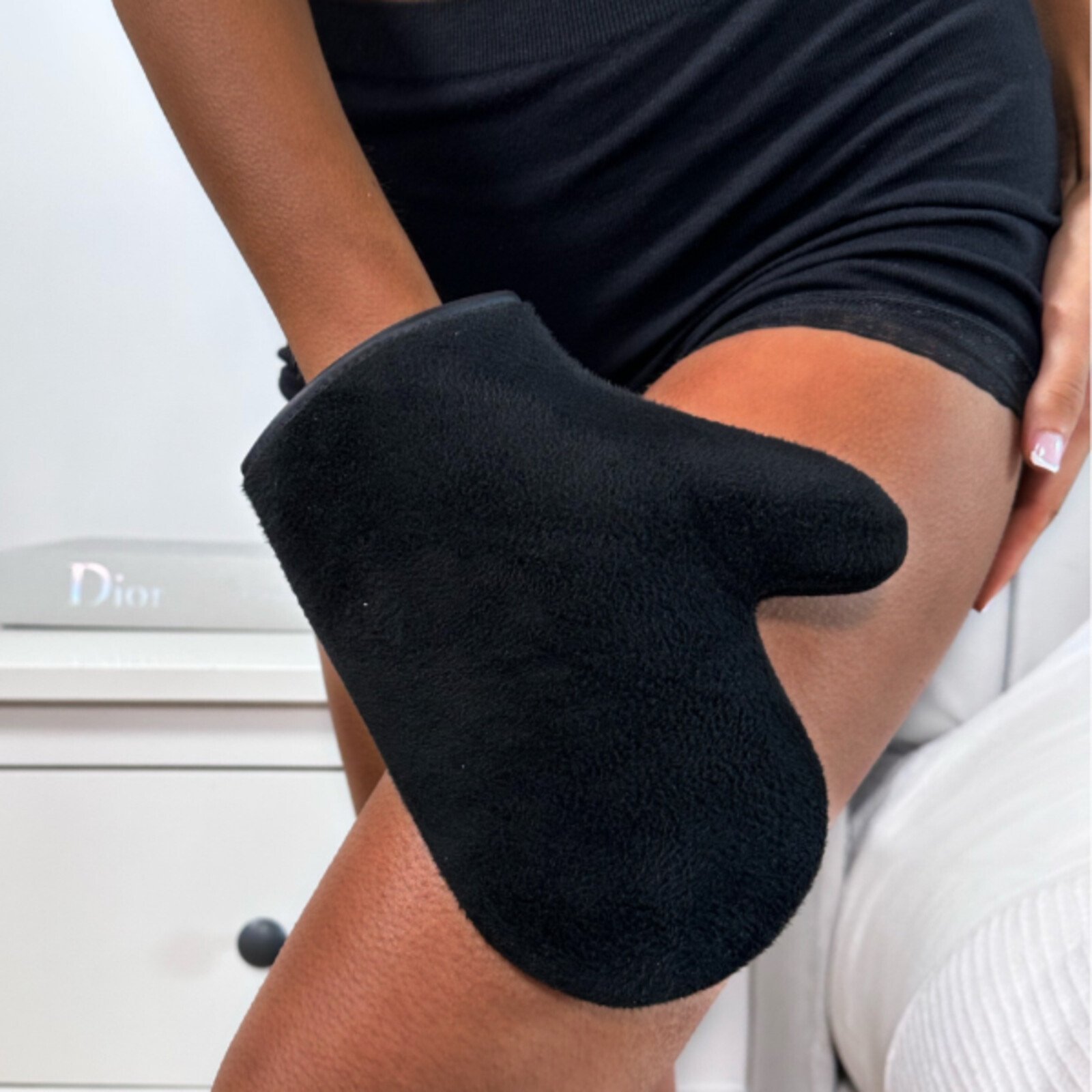 Rose & Caramel Deluxe Tanning Mitt