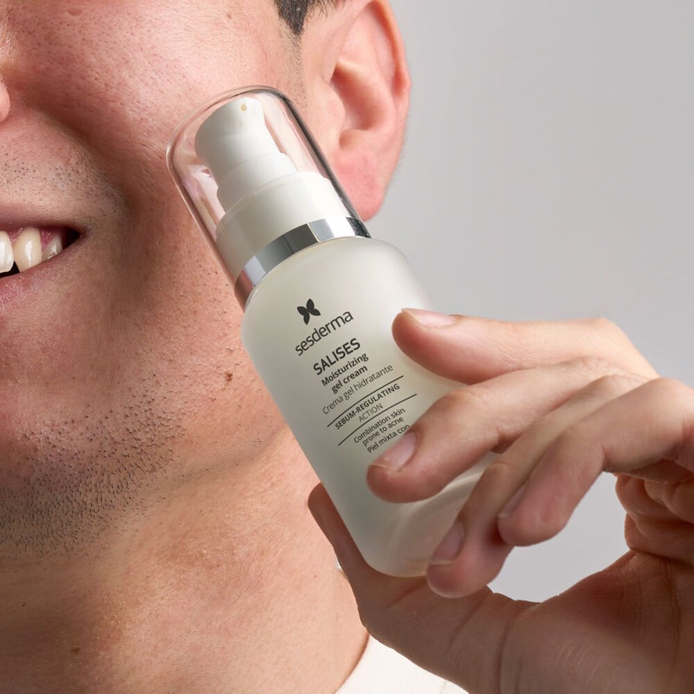 Sesderma Salises Krema Ġel Moisturizing Ġilda Suxxettibbli għall-Akne 50ml