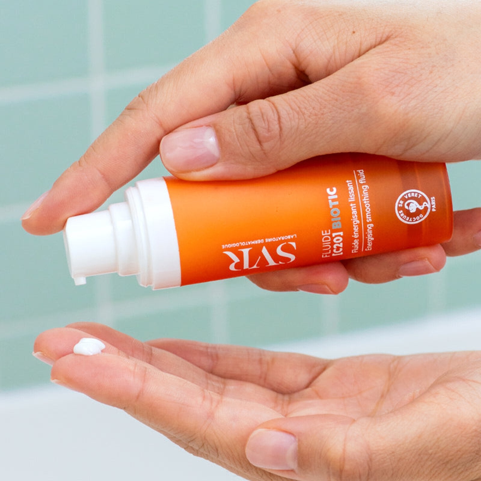 SVR [C20] Biotic Energizing Smoothing Fluid 30ml