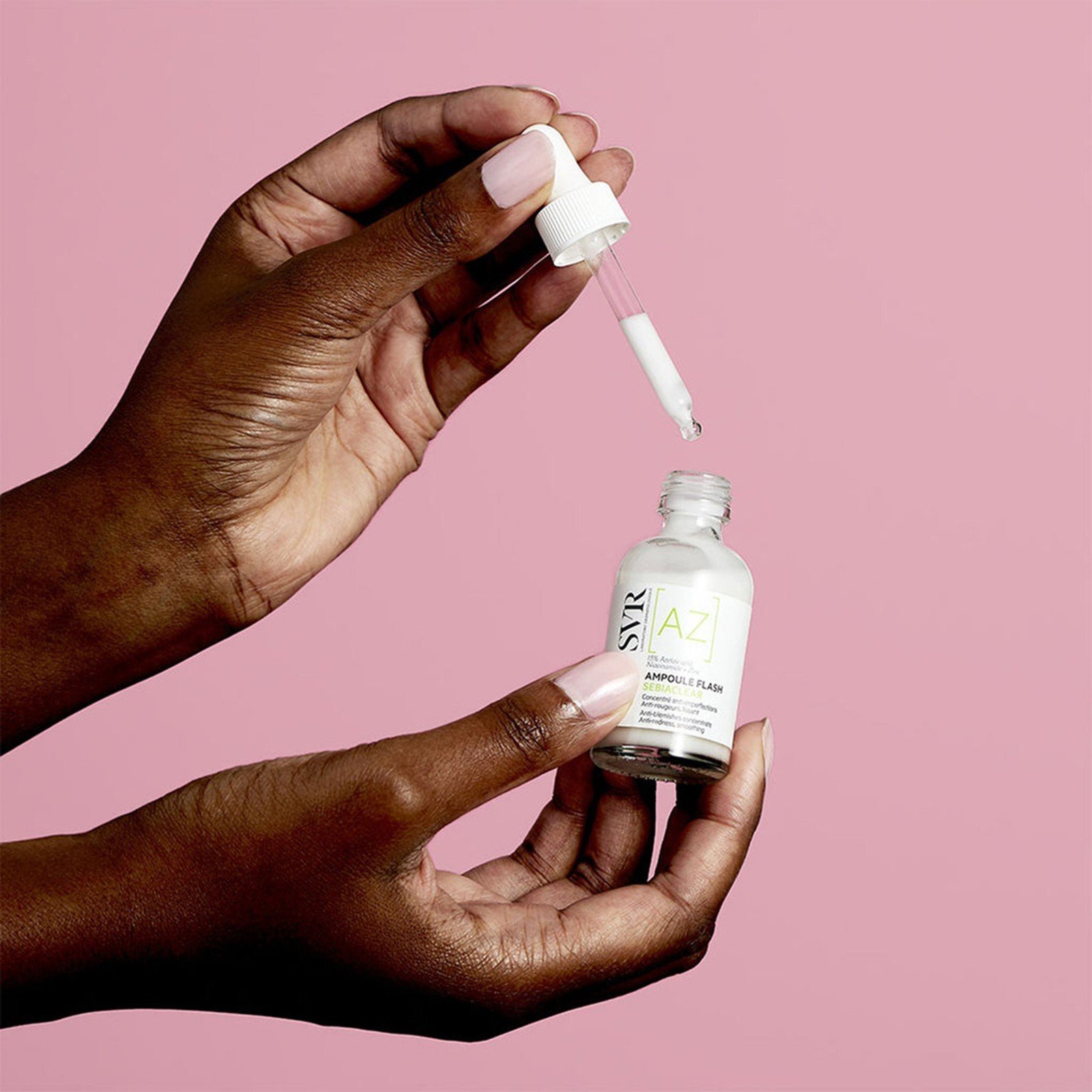SVR Ampoule Flash [AZ] Sebiaclear Anti-Blemishes Concentrate 30ml