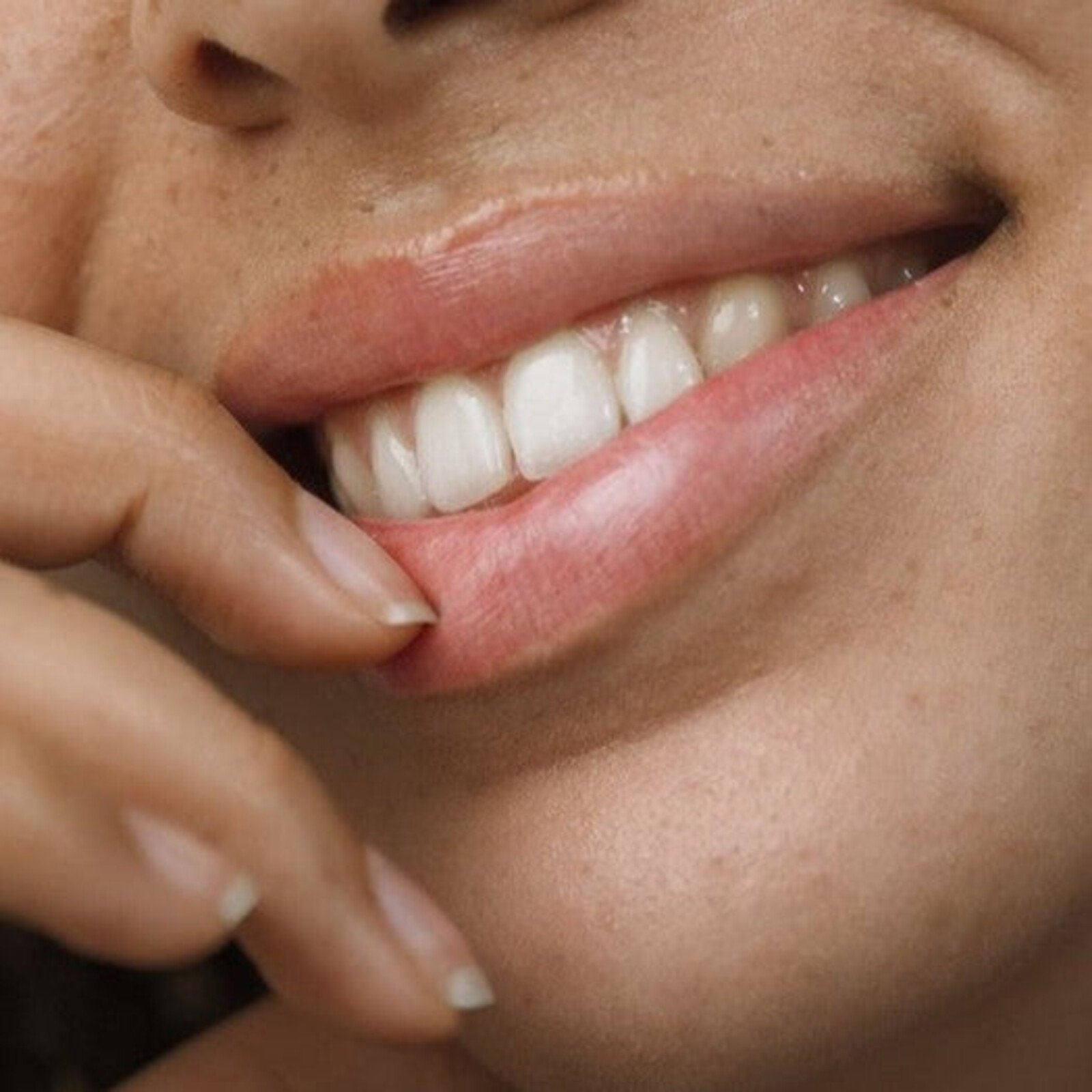 The Body Shop Shea Lip Butter 10ml