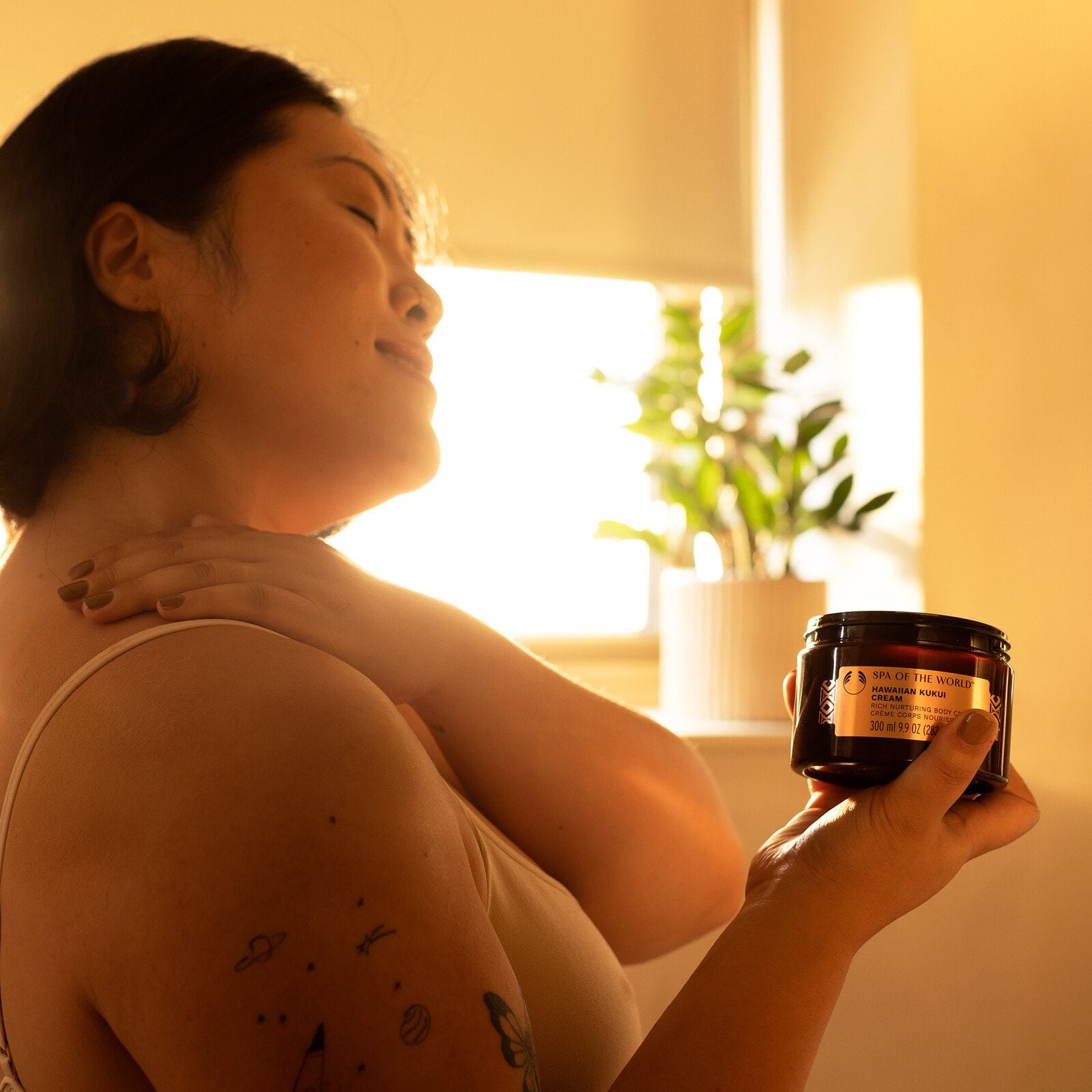 The Body Shop Spa of the World Hawaiian Kukui Cream 300ml (10.1floz)