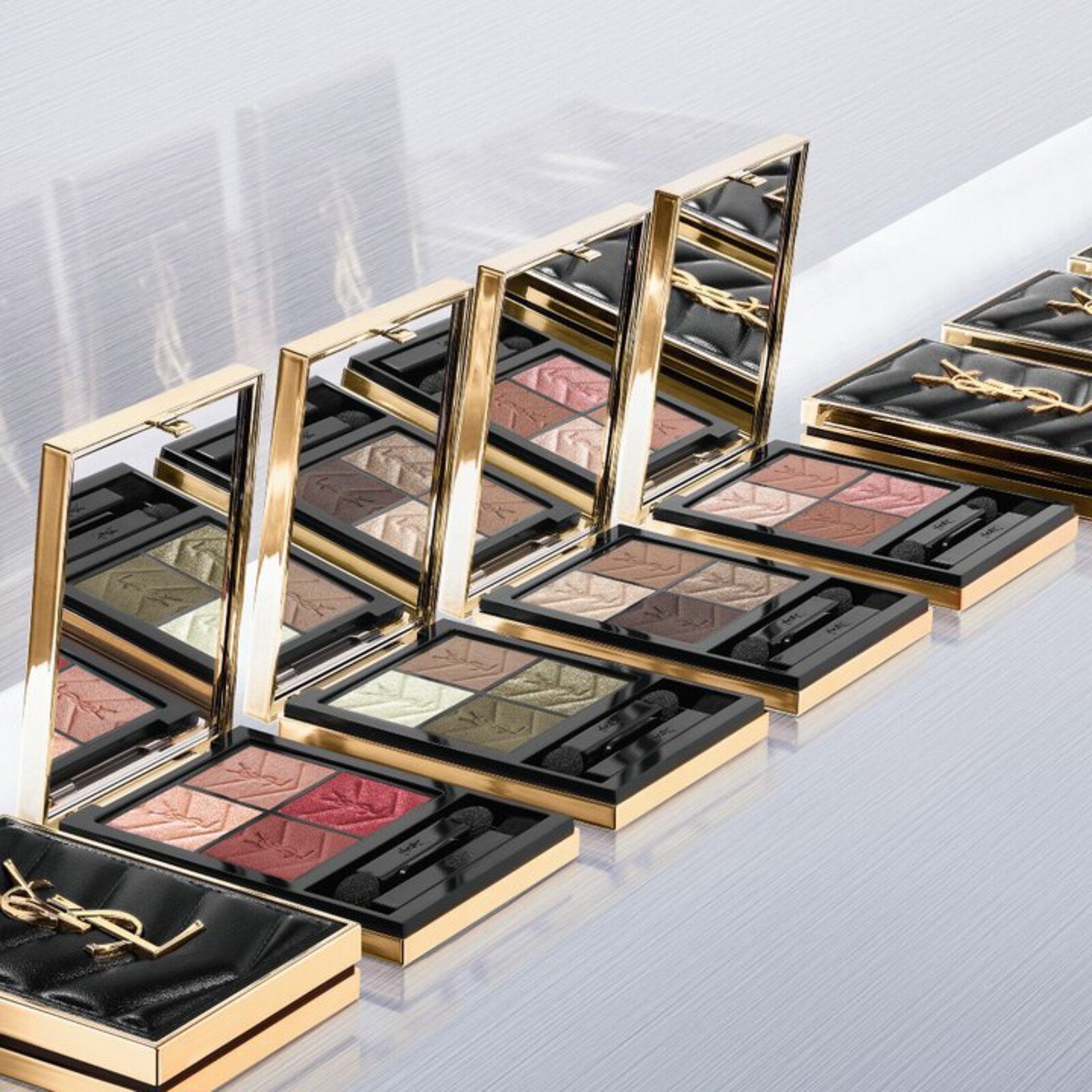 Yves Saint Laurent Couture Mini Clutch Eyeshadow Palette 720 Captivating Dunes