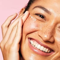 Avène Les Essentiels Emulsão Contorno de Olhos papos e olheiras 10ml

