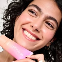 benefit Dew-La-La Liquid إشراق هايلايتر Luna خفيف Medium 25ml