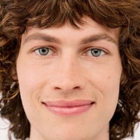 benefit Precisely, My Brow Wax Full-Pigment Sculpting Brow Wax 3 Warm Light Brown 5g