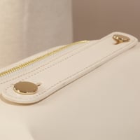Care to Beauty Necessaire