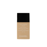CHANEL Vitalumière Aqua Ultra-Light Skin Perfecting Makeup SPF15 64 Beige Ambré 30ml