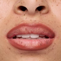 essence 8h Matte Comfort Lipliner 17 Must Have Brown 0.3g