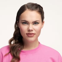 essence 8h Matte Liquid Lipstick 02 Silky Hazelnut 2.5ml