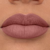 essence 8h Matte Liquid Lipstick 02 Silky Hazelnut 2.5ml